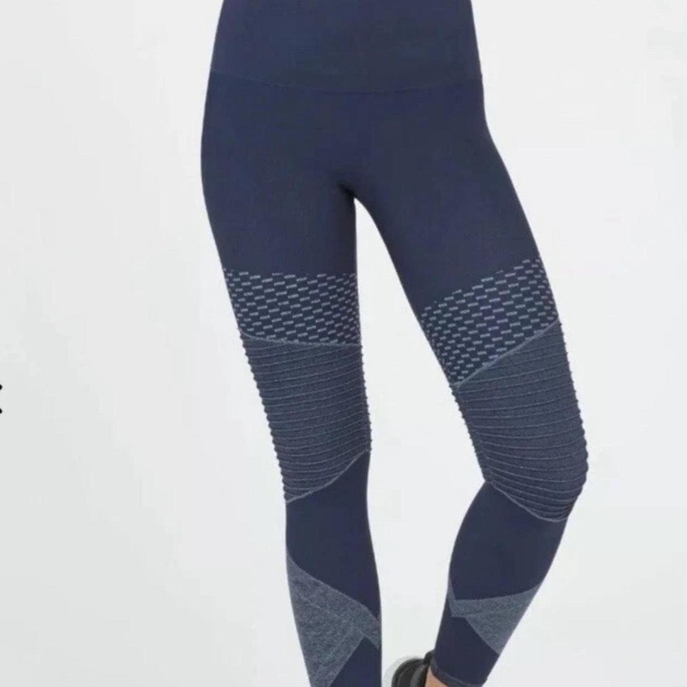 Spanx Look at Me Now Seamless Moto Leggings Indigo Sky Navy 50200R Medium NWT